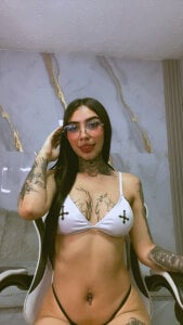 Ashley_Blum_v I desire you 🥵 Pic