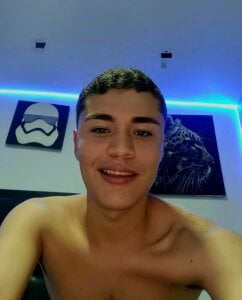 Kendrick-23 Public Fotka