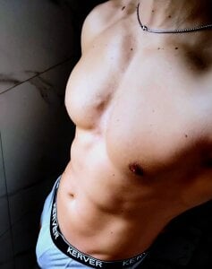 InorderOverturn Public Foto 7