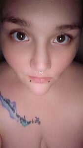 JenniC4Me ✨️Meet Jessica✨️ Pic 4