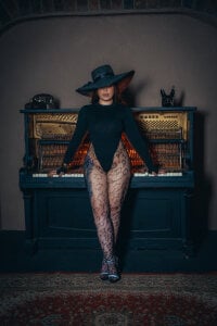 100K 🥰 de Lizzy_R Foto 2