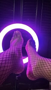 Mis pies 👣 🥵 de Kyra__Rose Foto 2