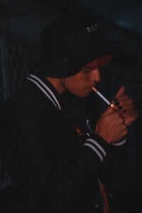 Mickey_Magic cigarette and me 照片 6