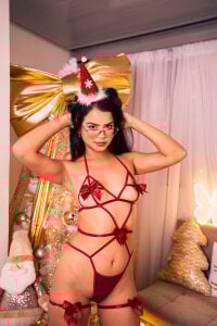 fallon_grey merry christmas 🎄🔥😈 Pic 2