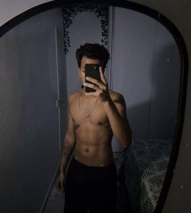 elvisnaomorreu Public Pic 2