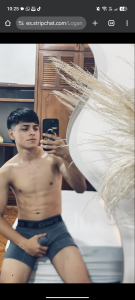 Logan_Jhonson19 For you guys 🥵 Poză 3