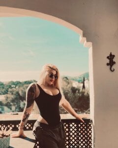 MadisonKane Public Pic 5