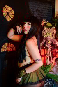 julietaevanns Sexy Hallowen 😈🎃 Pic 8