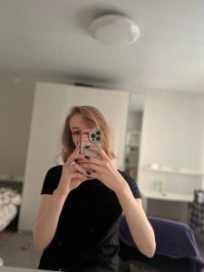 Megan_Rodgers Public Pic 4