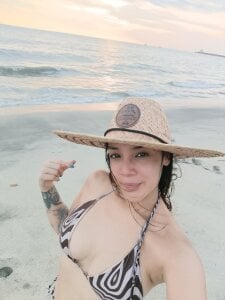 TinaPortman Public รูป  3