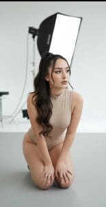 Vic_Taylor Sexygirl🐰 Pic 3