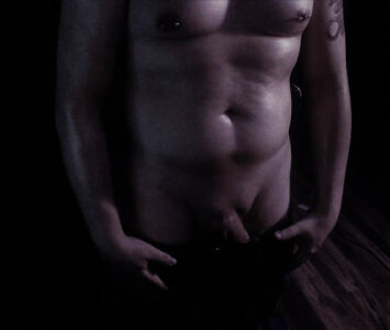 Hunter_Largo@xh Free1 Pic