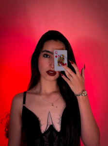 LarisaSmirnov Red Queen  2. fénykép