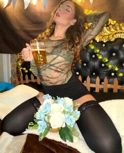 ElaMorris Oktoberfest Pic 6