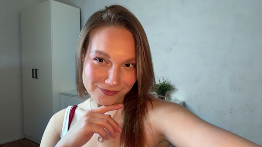 (๑ > ᴗ < ๑) od Kalli_ly  6 snímek