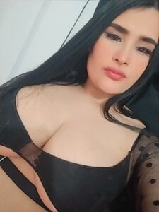 agatha_lovee