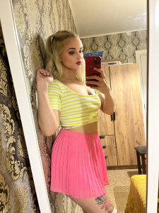 Mirabella333 Candy 🍭 Pic 2