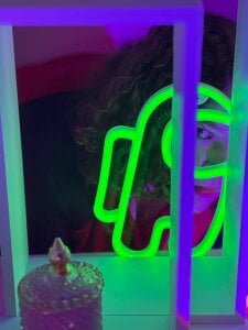 FlorenceAnderson I know what your secret is, everything else is just rumors Immagine 