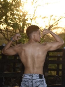 _Ryan_walker Public Foto 5