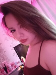 GloriaWalkerJr My cute photo Pic 2