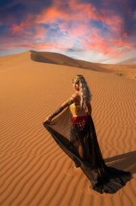 georgina_ms A fiery goddess of the desert, ready to indulge your fantasies and fetishes and make them come true. Εικόνα