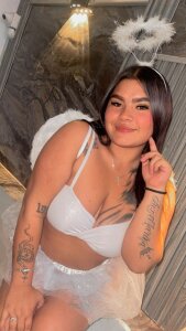 Saray_AssMessy Public Pic