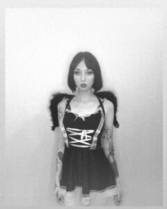 Amelia__Bell Public Billede