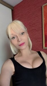 Smiling_Irene ME Pic 4