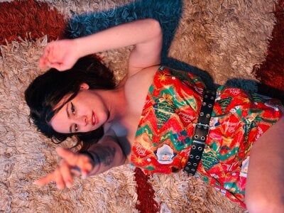 kassandra_jamesHave you opened your Christmas gift yet?图片 9