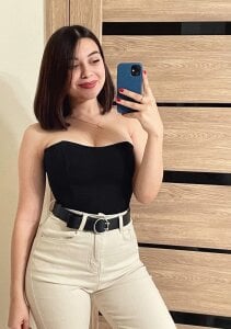 EllyBigTits