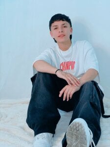 Megan_Thompson_ sexy , hot Pic 3