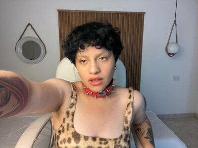 Alaska_deluxe necklace Gambar