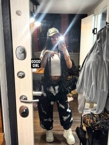 EIeniVanwart Favorite photos Hình 4