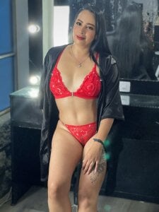 AshleyMontenegro 🥰 Pic