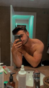 Carl242000 Public Poză 3