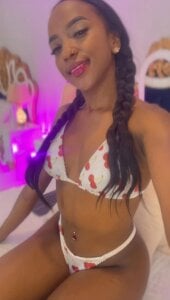 AshleyFerricome look at your horny ebony🥵照片 3