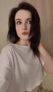 AllynHagie Trembling feelings 🕊️💕 Pic 2