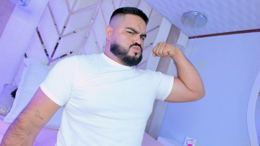 MichaelBear_ BEAR WEARS WHITE 🐻🤍 Foto 5