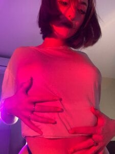 Mine_Doll 💜Neon Vibe💜 Pic