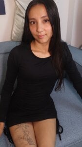 Kiara__Gold Public Pic 4