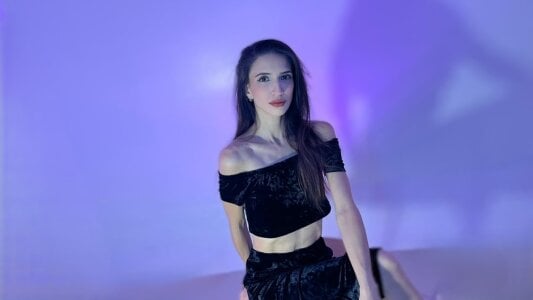 Alisson-Collins your favorite girl❤️‍🔥 Pic 2