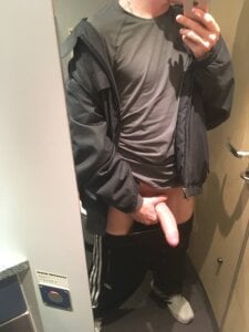 chavxen Public Photo