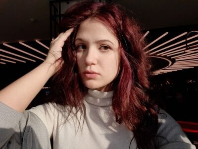 Anora_Miller Public Pic 2