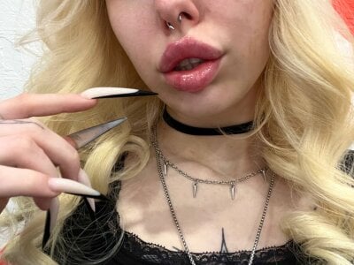 goth__tv my lips < 3 Billede 4