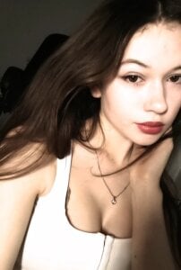 Nicole_Charm