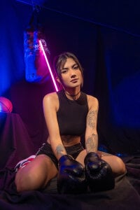 AllBlacck- Public Pic 4