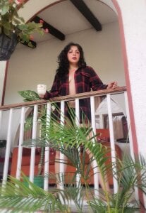 SubYunna1 While the coffee warms me, your voice dominates me ☕🔥 Pic 2