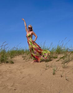 elza_mature Summer has begun Pic 7