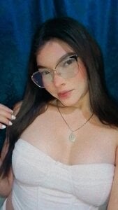 GabyLatina22 Public Pic 3