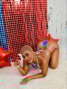 AgathaBladde USA зображення 4